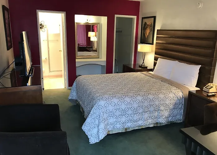 Discovery Inn